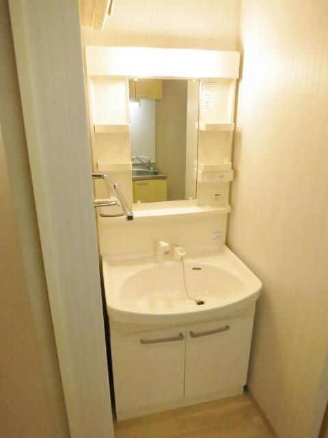 ソレアード新柏の洗面所|使いやすい洗面所です
