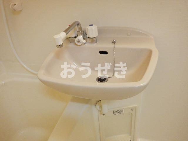 ラ・プラージュ鶴見の洗面所