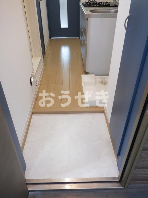 ラ・プラージュ鶴見の玄関
