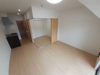 【居間・リビング】 | アンドーバーテラス識名（Ｄ） | 使いやすい居間です