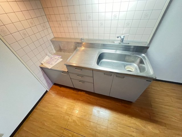 ルミエール南摂津のキッチン