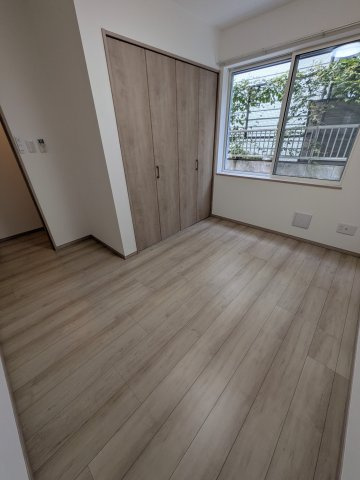 ロータス下田の内装