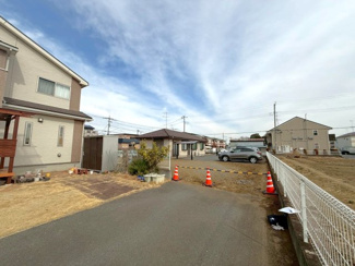 【前面道路含む現地写真】 | 川越市府川　陽当たり良い広ーい土地！