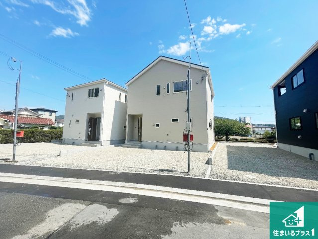 赤穂市北野中　第4-2期　新築一戸建ての外観|安心の10年保証！外観を美しく保ち、雨水で汚れを落とします！気になることがありましたら、お気軽にお問い合わせください！