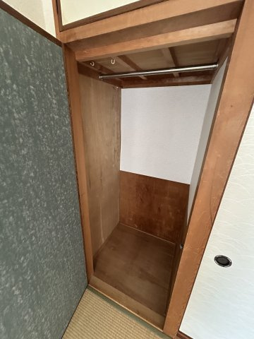 瓦宮住宅の収納