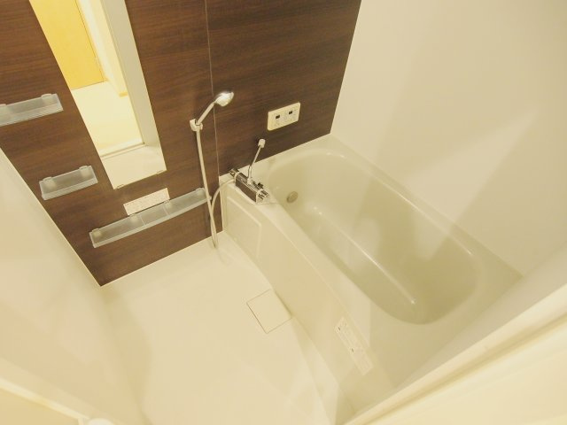 ヒルズⅢの浴室