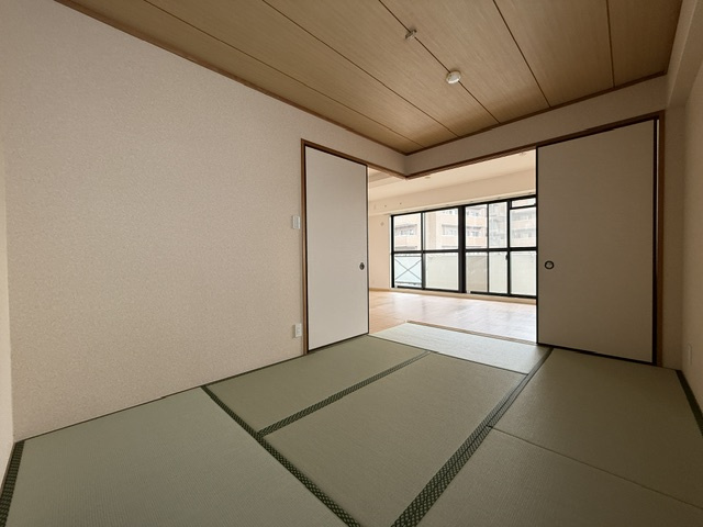 グリーンヒルズ西泉丘の和室