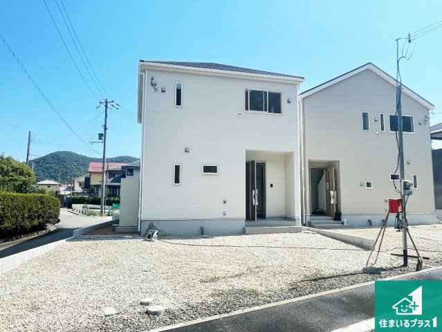 赤穂市北野中　第4-2期　新築一戸建ての外観|安心の10年保証！外観を美しく保ち、雨水で汚れを落とします！気になることがありましたら、お気軽にお問い合わせください！