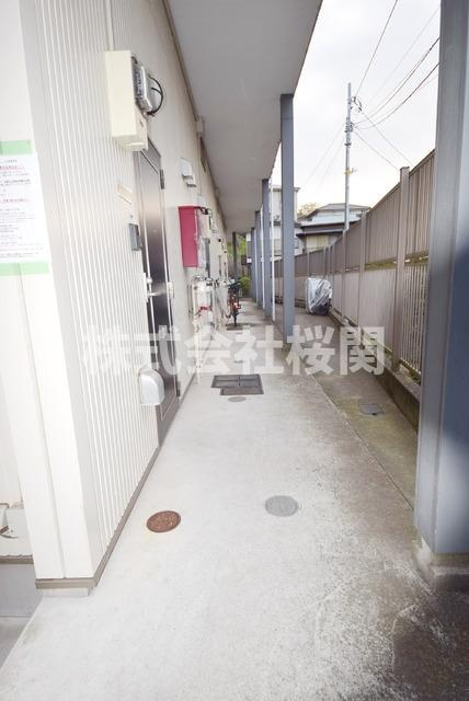 プラナス保土ヶ谷の玄関