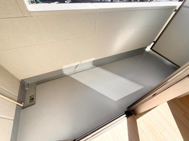 コンフォルト春日西Ⅱのバルコニー