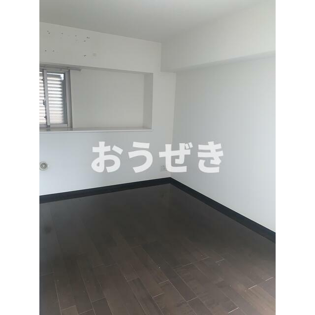 ライオンズマンション横濱元町キャナリシアの居間・リビング