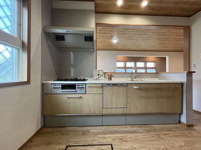 【キッチン】 | 柏尾台　中古戸建 | システムキッチンは令和6年にリフォームしております。