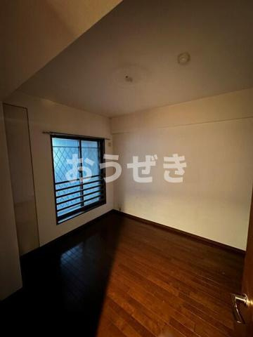 クリオ鶴見中央壱番館の居間・リビング