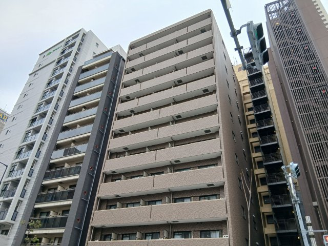 プレサンス中之島公園南の外観