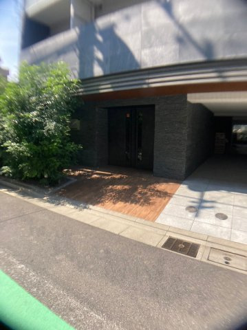 プレール・ドゥーク錦糸町Vのエントランス