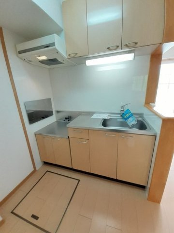 リヴァグレイスのキッチン|きれいなキッチンです