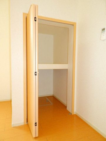グラシオッソーレ　Ⅱの収納|こまごまとしたものを収納できそうですね