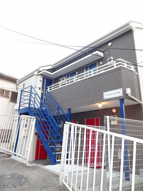 ワイズ山手石川町の外観