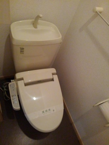ジェルメ　Ｂのトイレ|シンプルで使いやすいトイレです