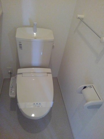 メイ・ピースのトイレ|清潔感のあるトイレです