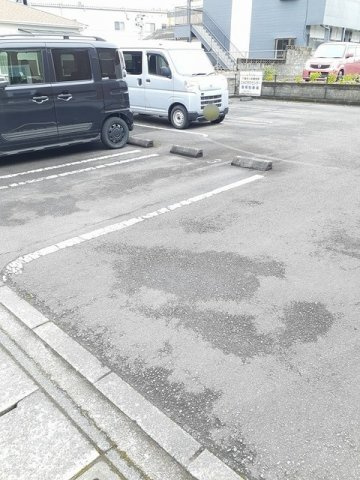 ポポラーレの駐車場|駐車場があります