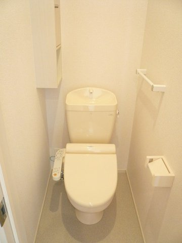 インペリアル　リバー　Ⅰのトイレ|落ち着いたトイレです
