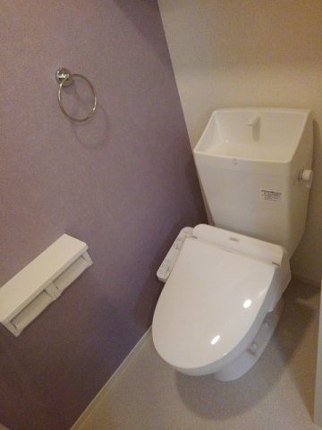 パーラメントハウスⅡ　Ｂのトイレ|ゆったりとした空間のトイレです