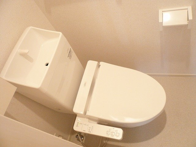 フェリース・フミーのトイレ|落ち着いたトイレです
