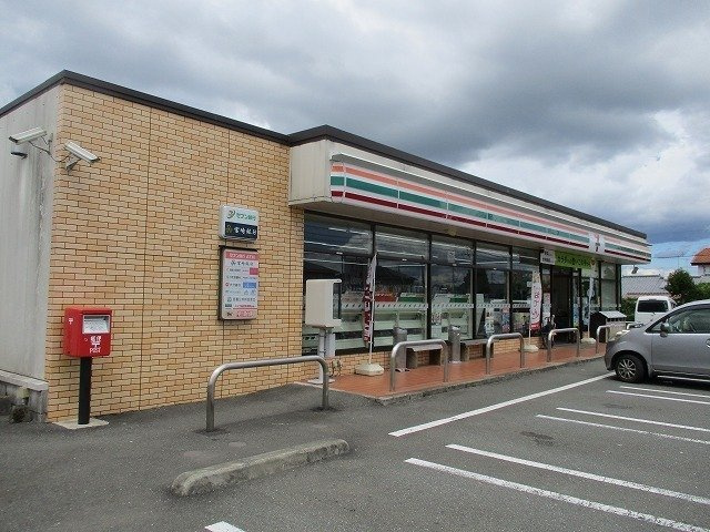 パーラメントハウスの周辺|セブンイレブン都城高専前店まで240m