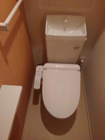 アリッサムのトイレ|トイレです