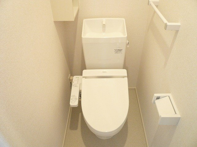 ヴィラ　デイジー　Ｂのトイレ|トイレもきれいです