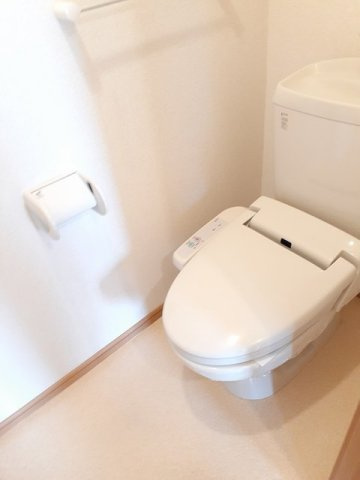 Ｓｈｅ’ｓ・ｐｅｐｅのトイレ|清潔感のあるトイレです