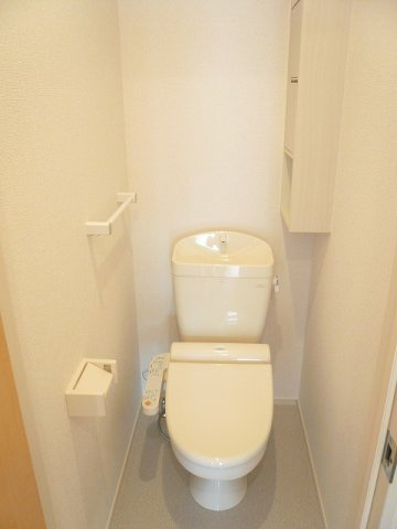インペリアル　リバー　Ⅰのトイレ|コンパクトで使いやすいトイレです