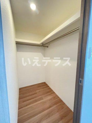 ソルテラスＫＯＢＥの収納