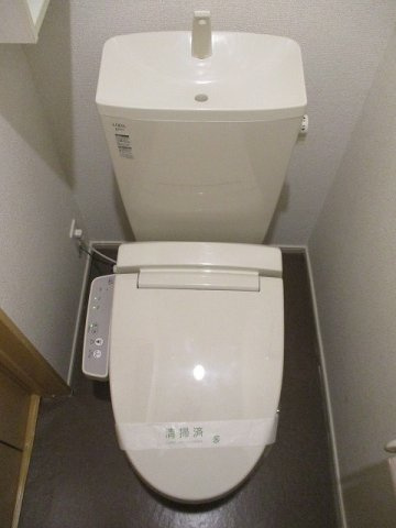 セレーナ潤　Ⅱのトイレ|清潔感のあるトイレです