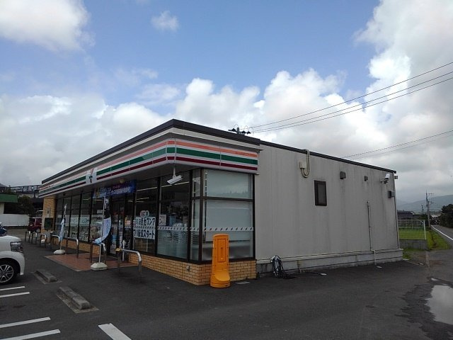 ハッピーメゾン　Ⅱの周辺|セブンイレブン日南星倉６丁目店まで3300m
