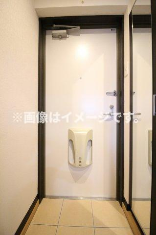 （仮称）都城市中町マンションの玄関|毎日通る玄関はこちらです