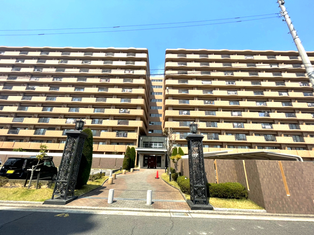 サントノーレ高松中央弐番館の外観