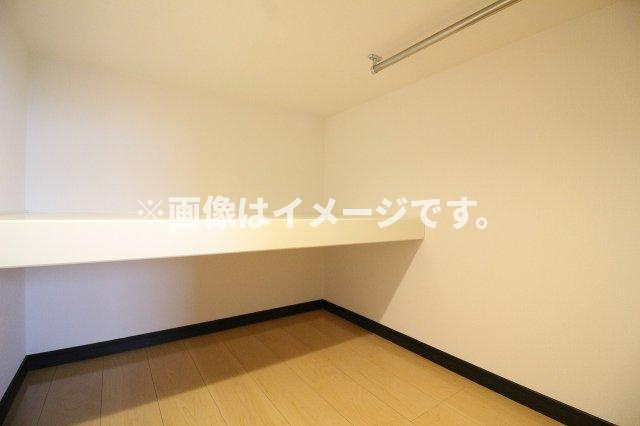 （仮称）都城市中町マンションの収納|大きなものも収納できそうです