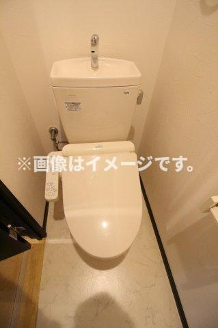 （仮称）都城市中町マンションのトイレ|落ち着いたトイレです