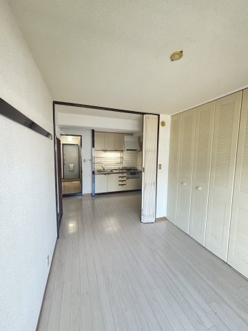 ライオンズマンション東園田の居間・リビング