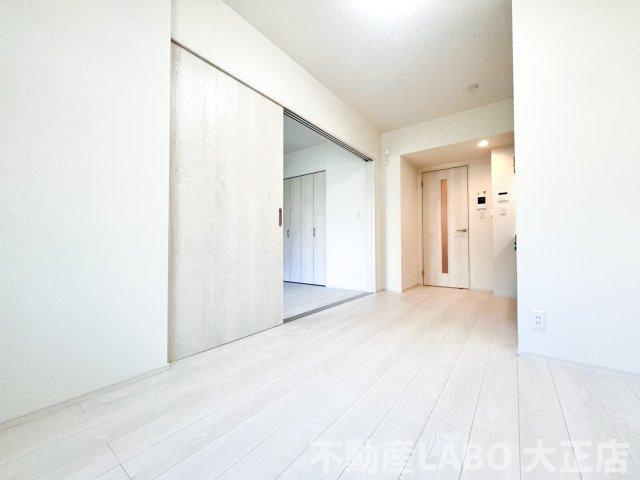Mana Linaの居間・リビング