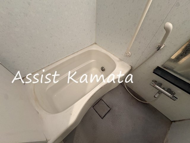 メゾンドソレイユＶの浴室