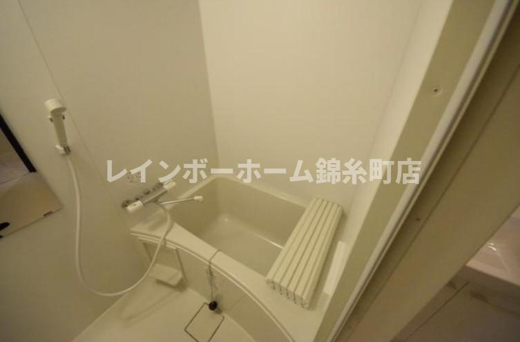 カーサグランデ本八幡の浴室