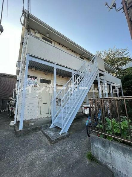 特典：仲介手数料が無料です!!のその他共用部分|共用階段です