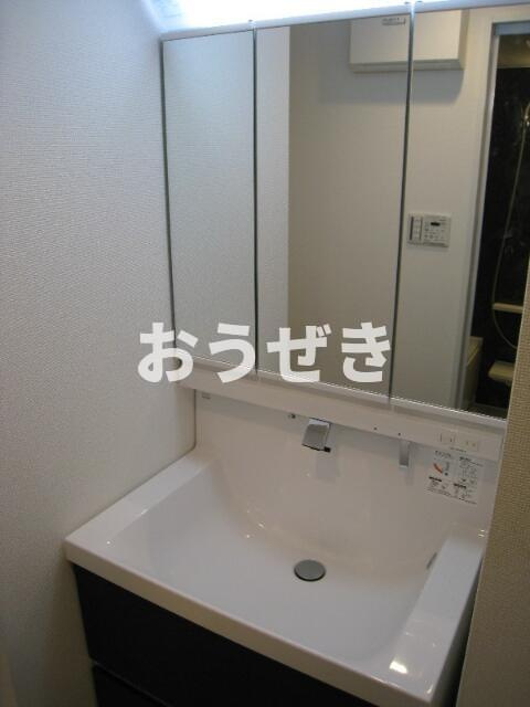 ラフィーエ横浜の独立洗面台|※同仕様参考写真