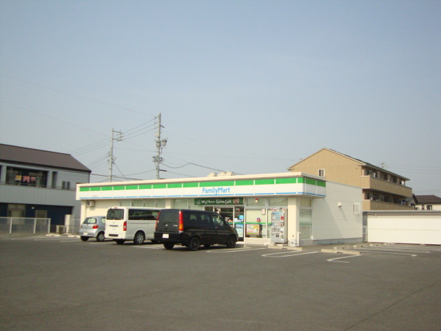 アメニティーハイム　ユー　　刈谷市近郊の賃貸ならクラスホーム刈谷店の周辺|ファミリーマート安城桜井町店まで598ｍ