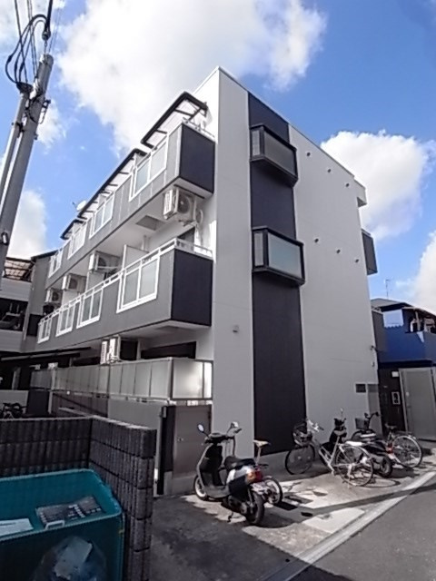 アルマーレ