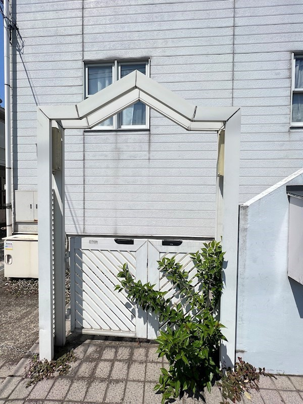 ウイング三軒茶屋のエントランス