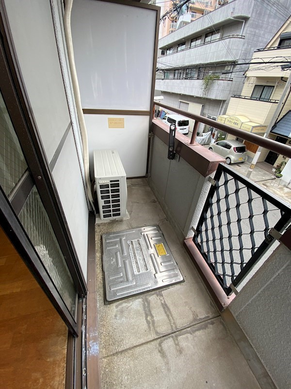 柳本マンションのバルコニー